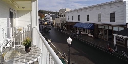 Lilac Tree Suites Mackinac Island Exterior photo