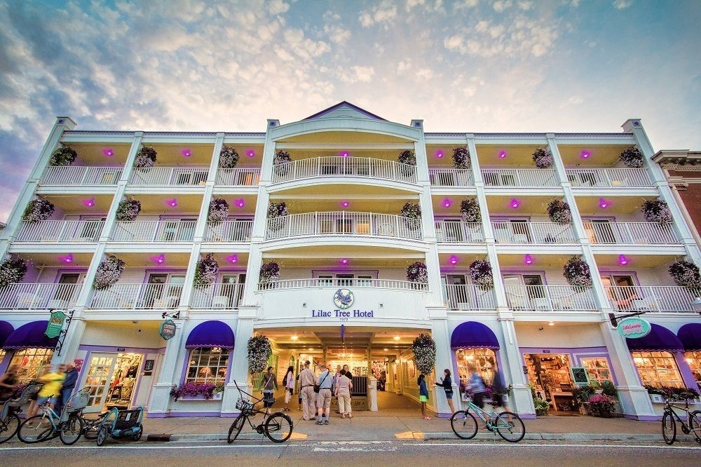Lilac Tree Suites Mackinac Island Exterior photo